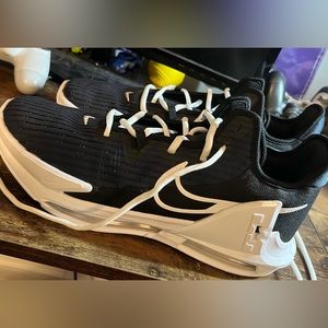 Nike Lebron Witness sneakers - like new!